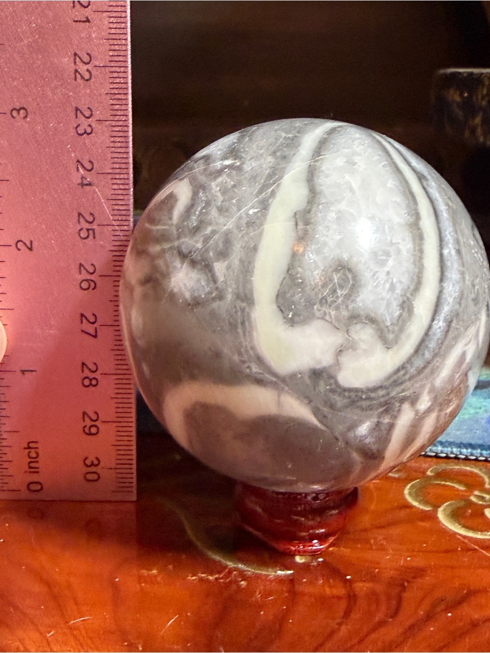 Shell jasper crystal sphere - Picture 3 of 9